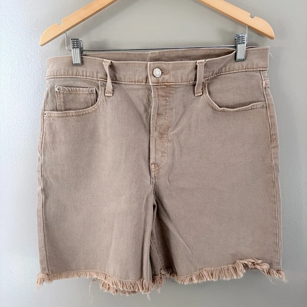 Gap tan denim shorts